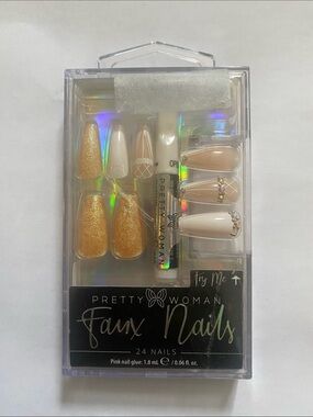Gold & Nude Press-On Nail Set